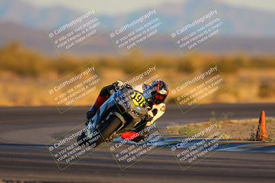 media/Jan-21-2023-CVMA (Sat) [[b9eef8ba1f]]/Race 13 500 Supersport-350 Supersport/